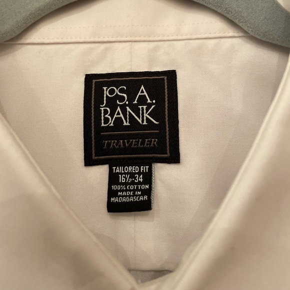 Jos. A. Bank Non-Iron White Dress Shirt Tailored Fit - Picture 2 of 3